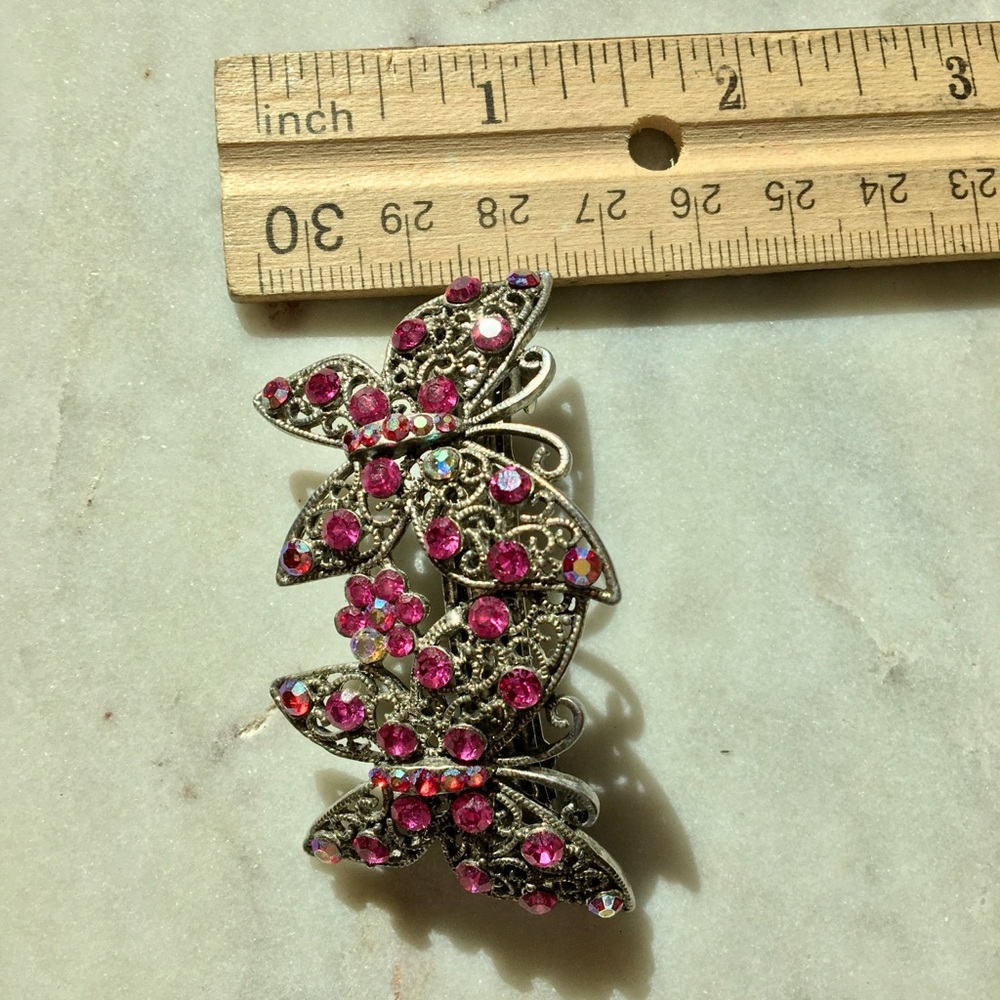 💖✨Pink Butterfly Barrette with crystals ✨ & Yellow glitter Flower Barrette 💖🌼✨✨ - Picture 5 of 16
